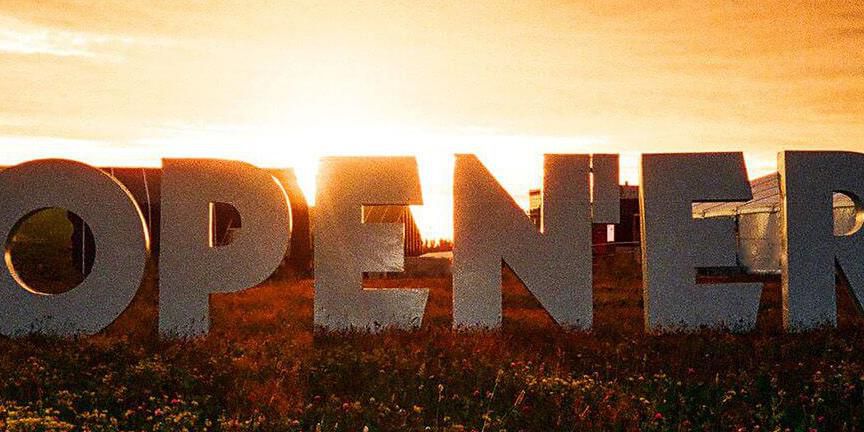 Cartel horizontal del anuncio de nuevos artistas para Open'er Festival 2027